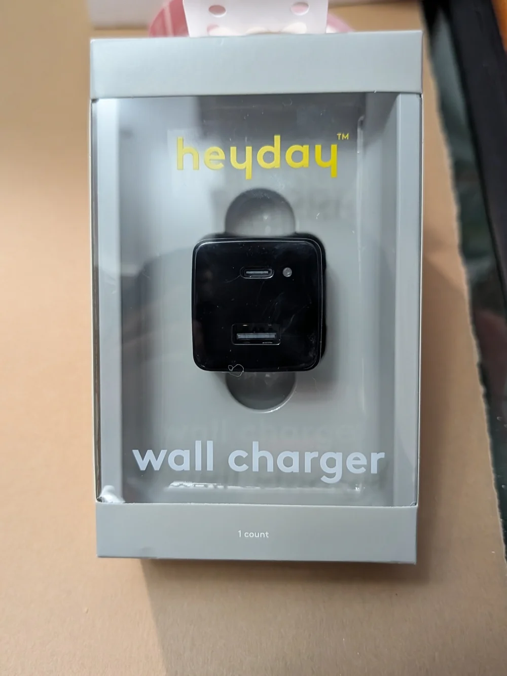 Hayday 2-Port 20W USB-a and USB-C Wall Charger Black